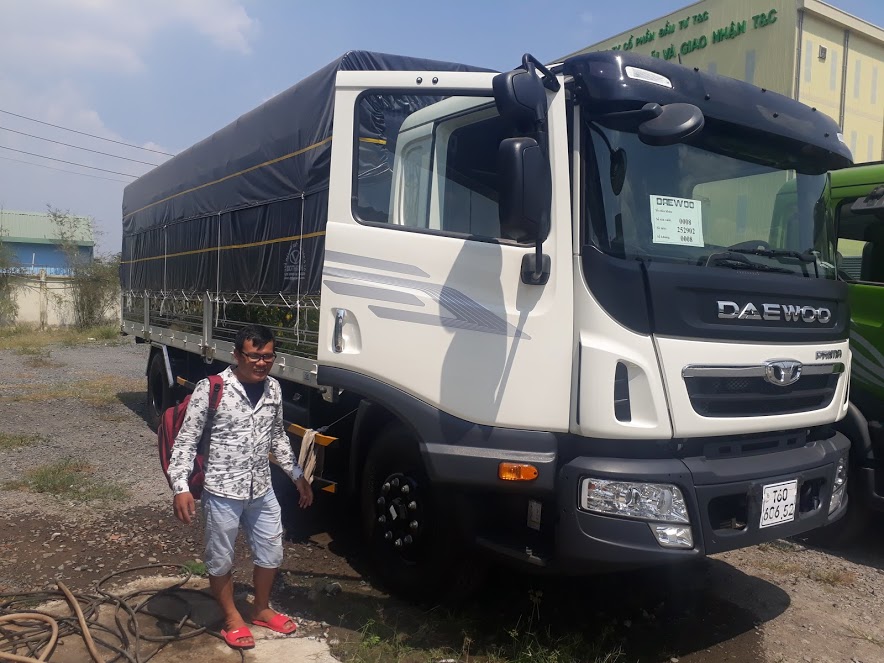 xe tải 9 tấn deawoo thùng bạt