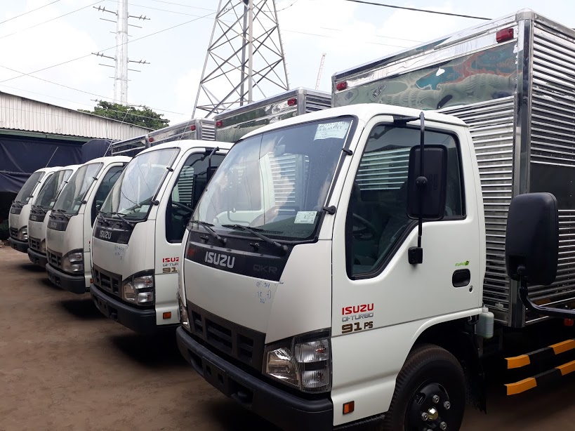 Xe tải isuzu thùng kín 2 tấn