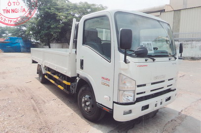 Xe tải isuzu thùng lửng 4 tấn