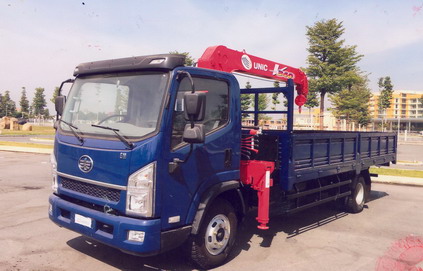 Xe tải cẩu FAW gắn cẩu unic