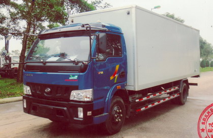 Veam VT500 thùng kín 5t